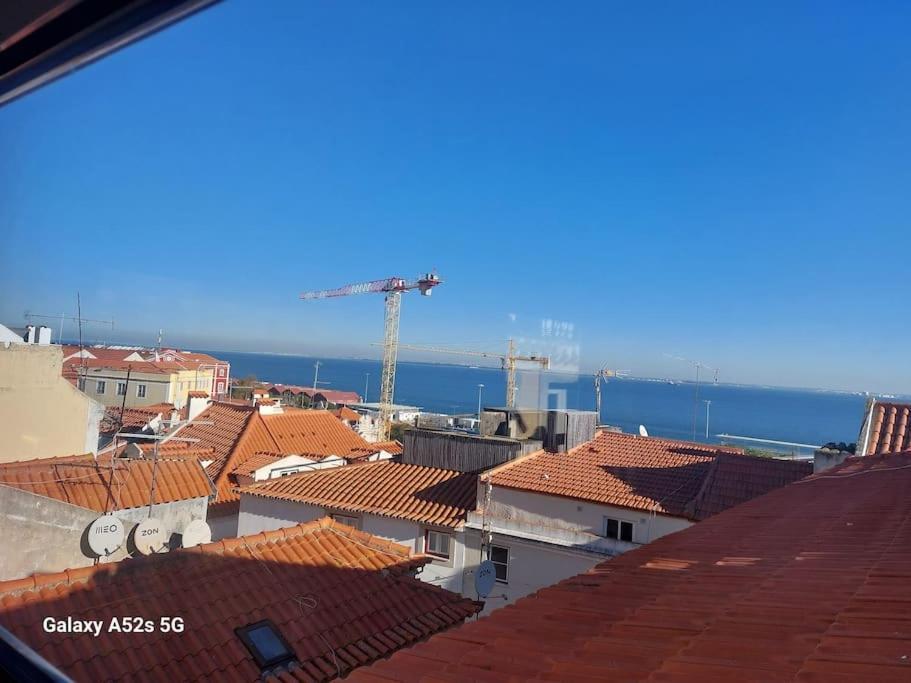 Апартаменти The Cozy Duplex In Lisbon'S Heart Екстер'єр фото